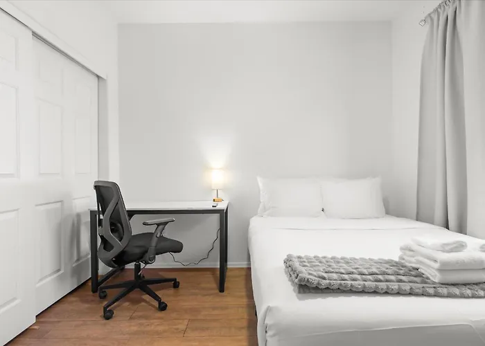 Apartment Luxury Escape Near Town & Mill Ave *