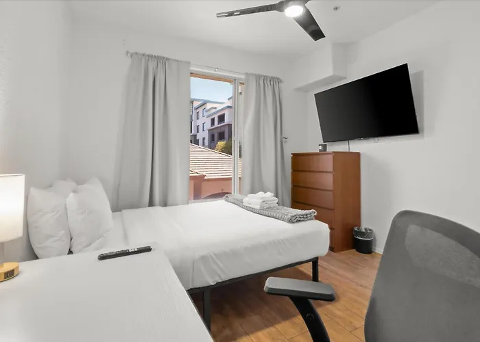 Luxury Escape Near Town & Mill Ave * Tempe