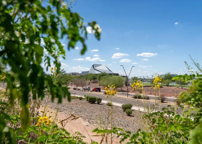 Luxury Escape Near Town & Mill Ave Apartament *